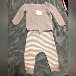 Adorable knit sweater baby outfit